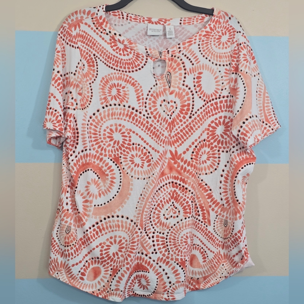 Chico's Pattern Short Sleeve Peephole Top - Picture 2 of 7